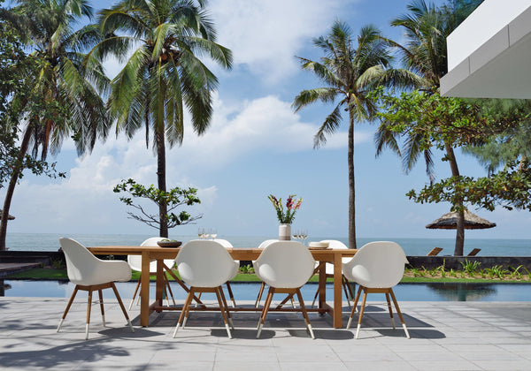 Leyland Extendable Table with 8 Chamonix Armchairs Dining Set