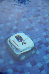SUBLUE BN Pro Cordless Robotic Pool Cleaner